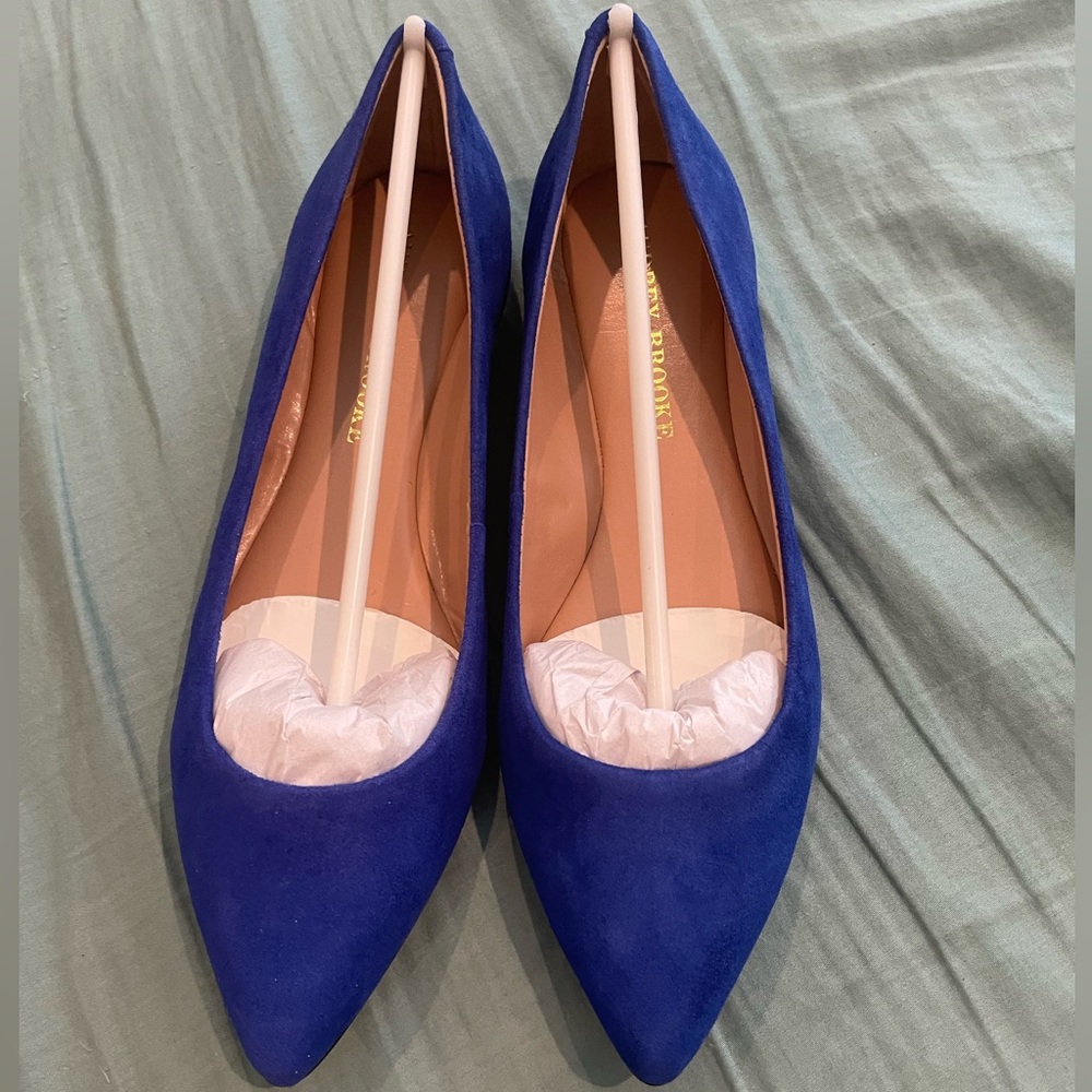 Audrey Brook Cobalt color. Size 6